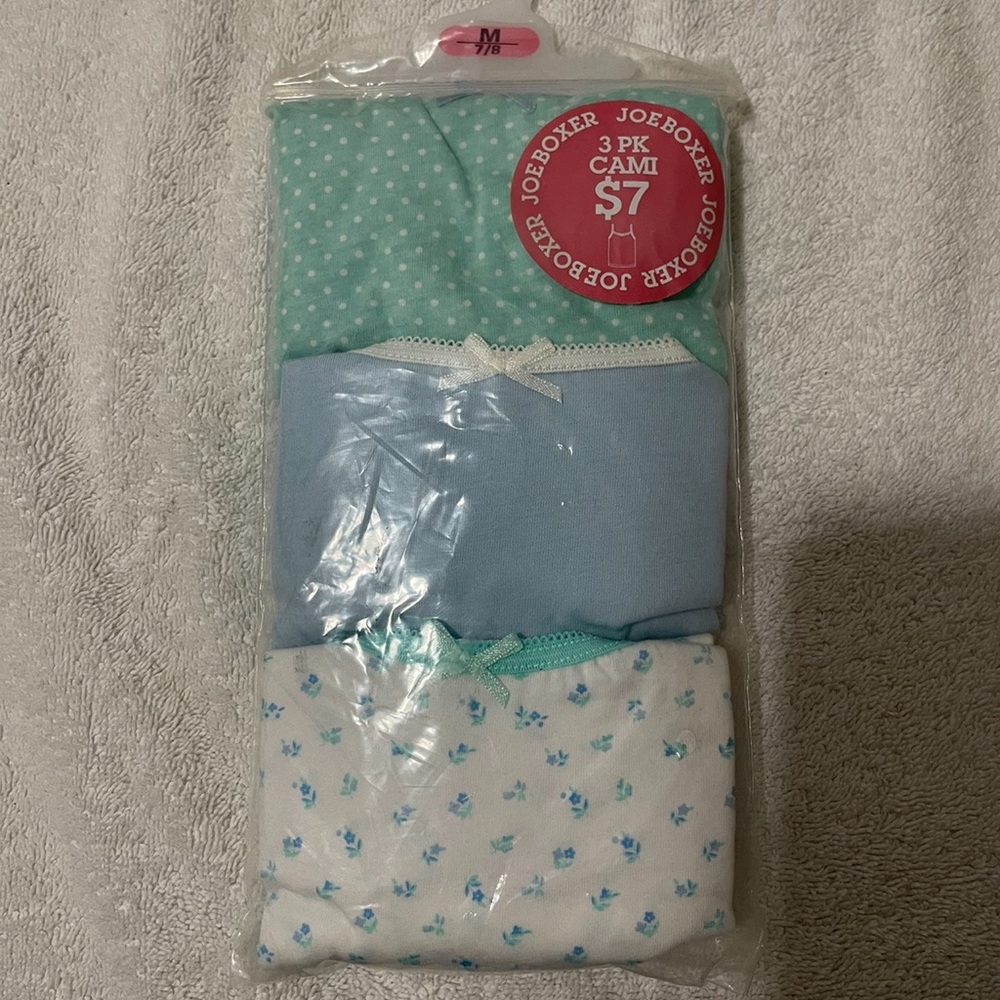 Girls 3 Pack Of Cami's